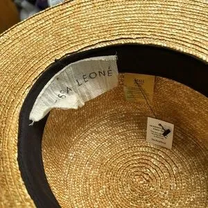 Janessa Leone | Accessories | Gently Worn Janessa Leone  display picture 1
